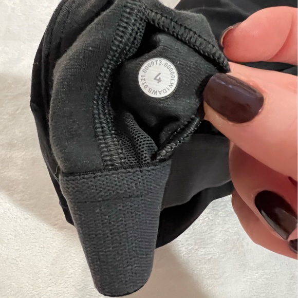 Lululemon Key to Balance Tank - Picture 5 of 6